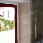 Konukevi Quinta Da Lapa 4*